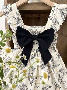 SHEIN LMoss Kids 女童雪纺碎花方领荷叶边下摆休闲连衣裙 - 黑與白 - 查看 7