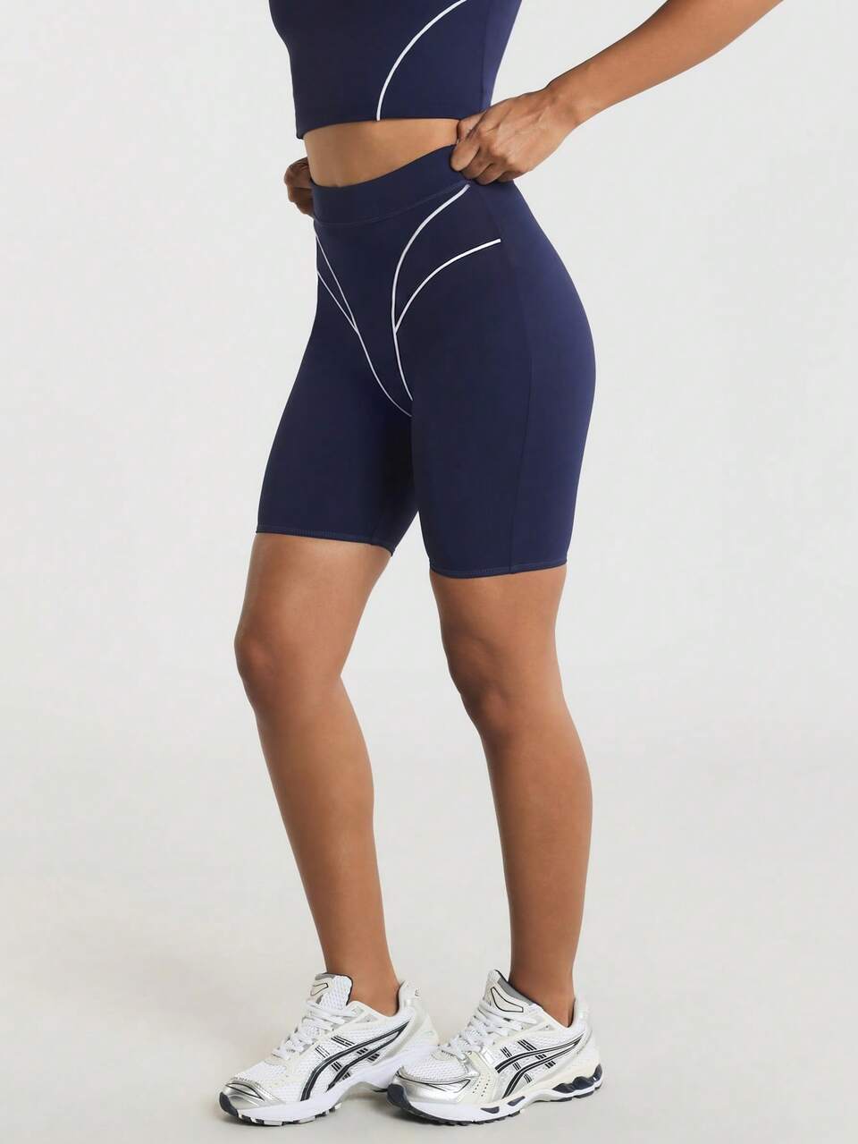 11SKNDS High Waist Biker Shorts With Contrast Piping Detail Seamless Compression Cycling Shorts Squat Proof Stretchy Mid Thigh Active Workout Short