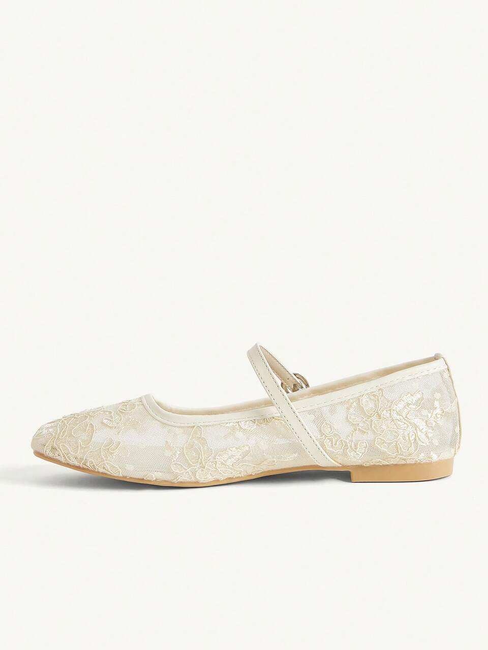 CUCCOO CHICEST Women's French Retro Hollowed-Out Misty Rain Embroidered Bud Mesh Yarn With Low Vamp Flat-Soled Shoes, Daily Leisure Versatile And Simple