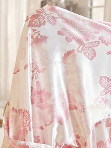 MuseNap CURVE Plus Size Pink Floral Print Nightgown And Robe Set With Pink Lace Trim - Pink - View 8
