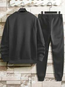 SHEIN Cottnline Men Letter Graphic Sweatshirt & Sweatpants - Dark Grey - View 3