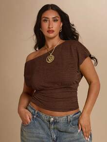 SHEIN BAE CURVE Plus Size Women Solid Color Asymmetrical Shoulder Ruched Fitted Versatile Casual T-Shirt - Brown - View 5