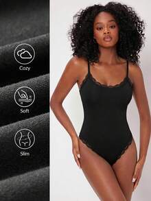 SHEIN BASICS 女款蕾絲拼接修身百搭性感日常穿著黑色夏季睡裙背心 - 黑色 - 查看 2