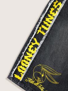 LOONEY TUNES X SHEIN 男士夏季休閒水洗字母與兔子印花斜口袋牛仔長褲 - 黑色 - 查看 5
