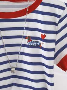 SHEIN Playful Pals 2026春夏新款女童时尚休闲舒适度假条纹领口和袖口撞色设计，仿刺绣爱心狗条纹印花短袖圆领T恤，适合夏季穿着 - 彩色 - 查看 8