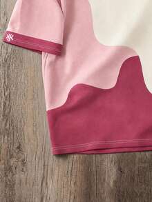 Manfinity Joysei Camiseta de manga corta de uso diario casual y versátil con cuello redondo, estampado de letras y bloques de color para hombres - Multicolor - Ver 4