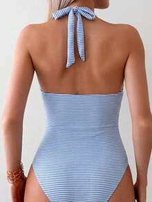 SHEIN Swim 2026春夏特款纯色露背吊带褶皱深V领修身优雅连体泳衣（女款） - 藍色 - 查看 2