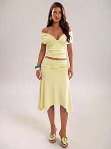 SHEIN BAE Spring/Summer Women's Casual Commute Light Yellow Knitted Ruched Underbust T-Shirt Top With Loose Long Pants 2-Piece Set, Suitable For Casual Commute, Daily Wear, Office Commute, Casual Outings, Yellow Set, Yellow Knitted Set, Daily Outings, Home Wear, Commute Wear Yellow 2-Piece Set - Yellow - View 4