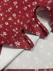 EMERY ROSE Denim Effect Ditsy Floral Contrast Color Regular Blouse For Women - Red - View 7