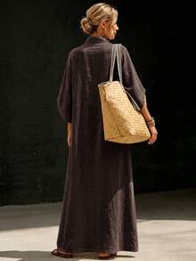 Balvessa Gaun Panjang Wanita Warna Beige dengan Tekstur Linen Imitasi, Kerah Tegak, Kancing, Gaun Kasual untuk Liburan Pantai - Coklat - View 2