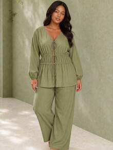 ELLERISSA Plus Size Green Textured Tie Front Blouson Sleeve Top & Wide Leg Pants Co-Ord Set Fall - Green - View 3
