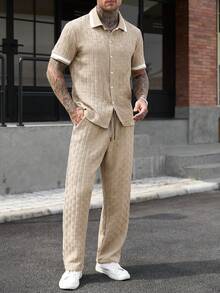 Manfinity CasualCool 男士夏季休閒襯衫與長褲套裝 - 摩卡棕 - 查看 5