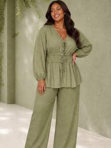 ELLERISSA Plus Size Green Textured Tie Front Blouson Sleeve Top & Wide Leg Pants Co-Ord Set Fall - Green - View 4