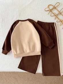 SHEIN LMoss Kids 女童小女孩圓領蝴蝶結圖案拼色長袖秋冬休閒日常運動衫與運動褲套裝 - 彩色 - 查看 2