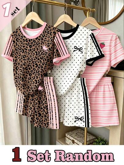 (Patrón aleatorio, 1 set aleatorio) Camiseta corta básica y pantalones cortos de moda para niñas con estampado de rayas rosa, leopardo, bloques de color, lazo, lunares y estampado de fresa