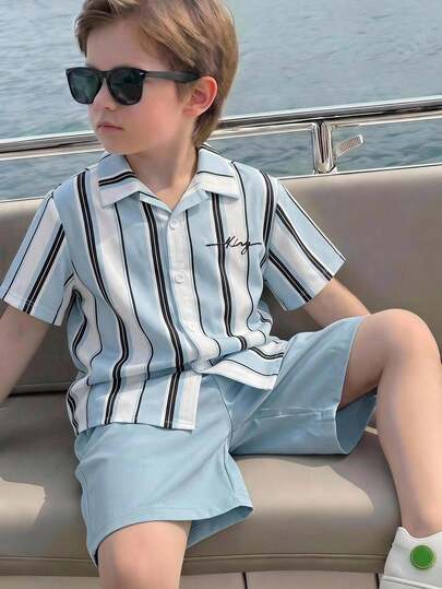 Young Boy Casual Comfortable Short Sleeve Striped Embroidered Light Blue Vacation Shirt And Shorts Set, Autumn Back To School Children's Clothing 2-Piece Set