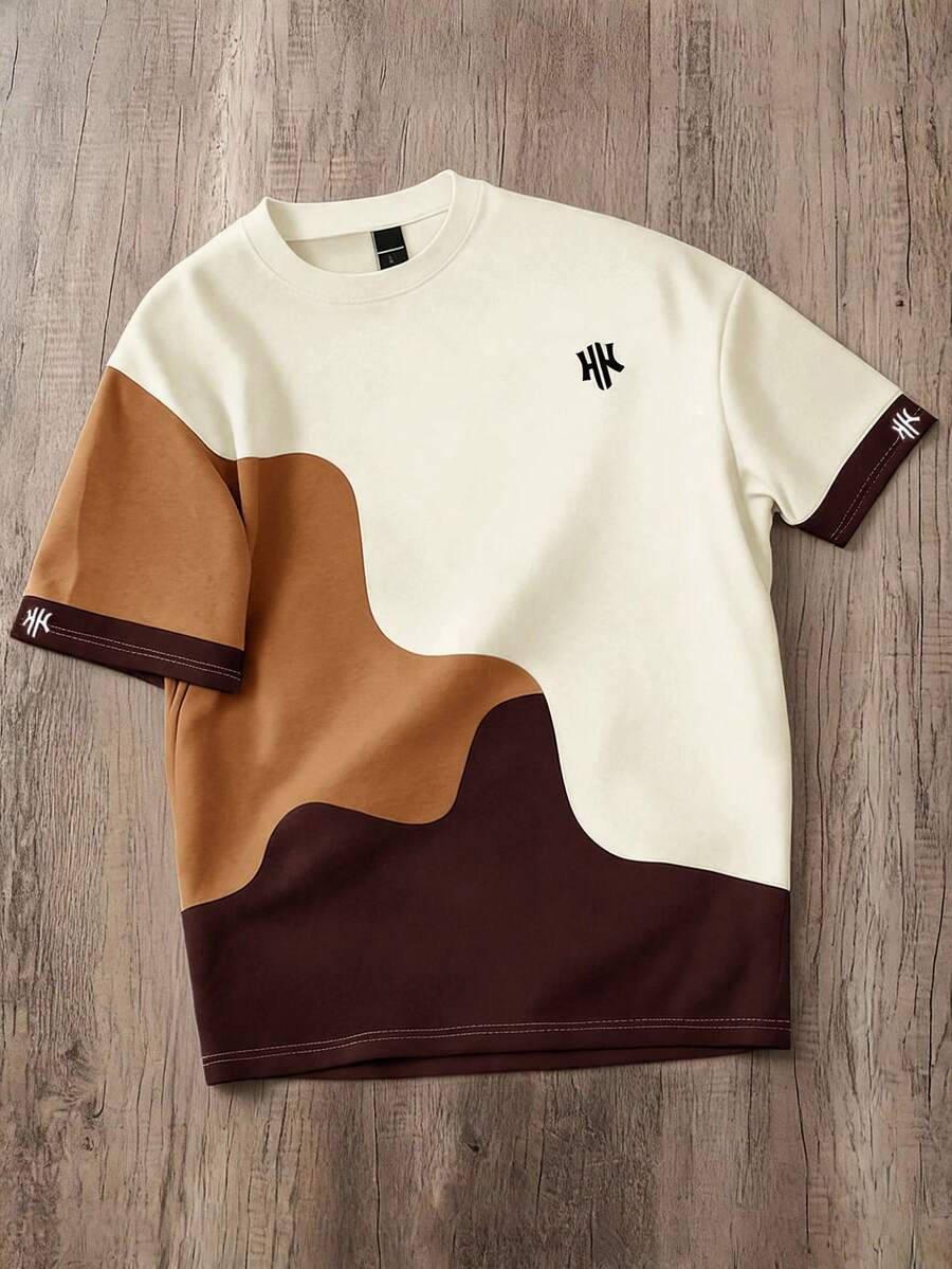 Daypath Kaos Kasual Pria dengan Cetakan Warna Kontras, untuk Liburan - MultiWarna - View 1