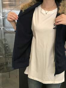 DAZY 女款純色圓領修身短袖內搭T恤，適合秋季 - 藏蓝色 - 查看 6