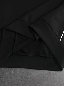 STYNVO 男士字母印花對比滾邊套頭運動衫 - 黑色 - 查看 6