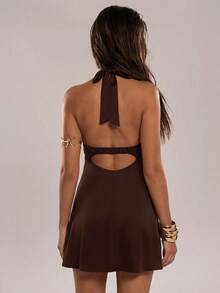 SHEIN BAE Spring/Summer Women's Casual Vacation Animal Print Floral Halter Neck Metal Decor Backless Mini Dress, Suitable For Spring/Summer Vacation, Beach Holiday, Sister Date, Beach Party, Casual Outing, Music Festival, Y2K, Chiffon Printed Dress, Red Floral Dress - Coffee Brown - View 2