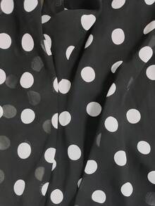 Juhart Blus Lengan Panjang Elegan Ukuran Plus dengan Leher V dan Potongan Pinggang yang Pas untuk Musim Gugur - Hitam - View 8