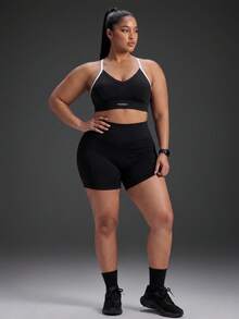 Powerista Women's Plus Size Summer&Spring Gym&Fitness Sportswear Minimalist  Color Block Backless Bra And Fitted Shorts Sports Set With Breathable Mesh Fabric - Black - View 1