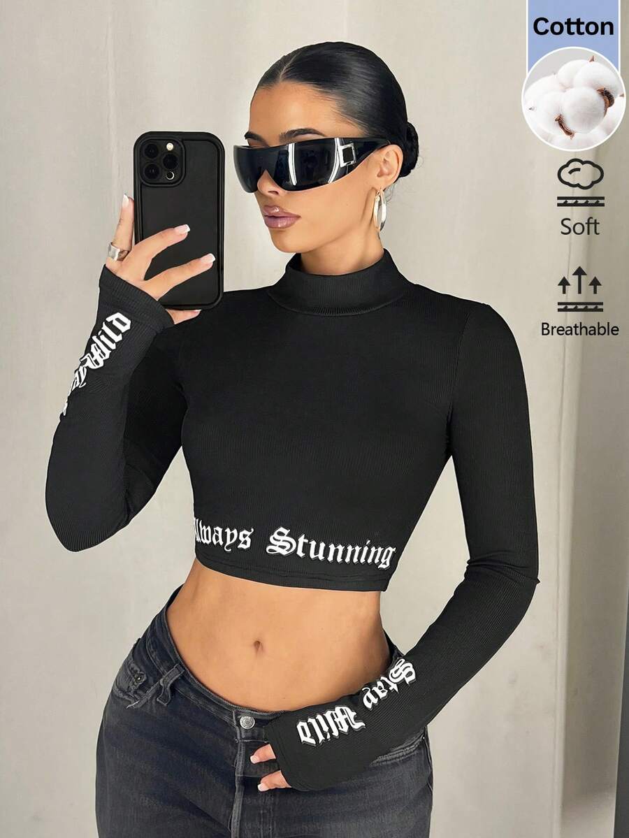 SHEIN ICON 黑色 Gorpcore 立領拇指孔挖空字母 T 恤 - 黑色 - 查看 1