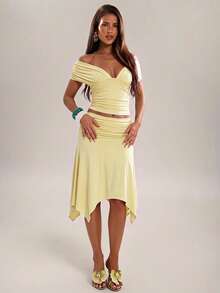 SHEIN BAE Spring/Summer Women's Casual Commute Light Yellow Knitted Ruched Underbust T-Shirt Top With Loose Long Pants 2-Piece Set, Suitable For Casual Commute, Daily Wear, Office Commute, Casual Outings, Yellow Set, Yellow Knitted Set, Daily Outings, Home Wear, Commute Wear Yellow 2-Piece Set - Yellow - View 3