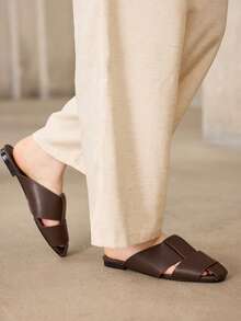 MOTF PREMIUM COFFEE BROWN LEATHER ROUND HEAD CASUAL SIMPLE COMMUTER WOMEN'S FLAT SHOES - Coffee Brown - View 6