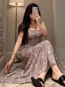 DAZY Gaun Tidur Wanita Elegan Motif Bunga Model Ekor Duyung - Khaki - View 3