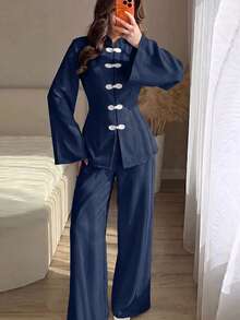 Modelyn 春夏女款兩件套，附腰部收緊繫帶與盤扣，優雅顯瘦日常通勤百搭套裝 - 藏蓝色 - 查看 3