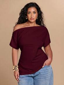 SHEIN BAE CURVE 大尺碼女款純色不對稱領修身百搭休閒上衣 - 酒紅色 - 查看 6