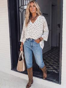 LanaWest Women's Casual Western Vacation Digital Ditsy Floral Light Apricot V-Neck Batwing Sleeve Lace Patchwork Loose Fit T-Shirt - Apricot - View 4