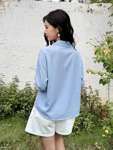 SHEIN 青少年女孩寬鬆休閒簡約舒適翻領刺繡蝴蝶結圖案長袖冬季襯衫返校穿搭 - 藍色 - 查看 2