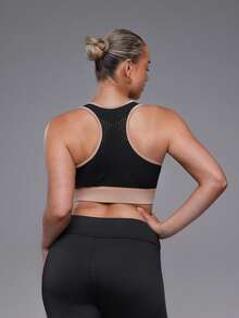Voyena Women's Plus Size Colorblock Casual Daily Sports Bra - Black - View 7