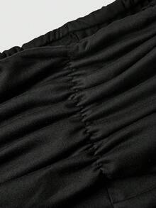 Sweetness Sweet & Cool Style Plus Size Women's Slim Fit High Waist Ruched Ruffle Hem Capri Pants, Casual Daily Wear - Black - View 3