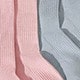 Blanco + rosa + azul.