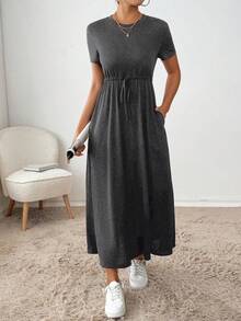 SHEIN Essnce Gaun Wanita Lengan Pendek Kasual Kerah Bulat Warna Polos dengan Kantong Lipat - Dark Grey - View 3