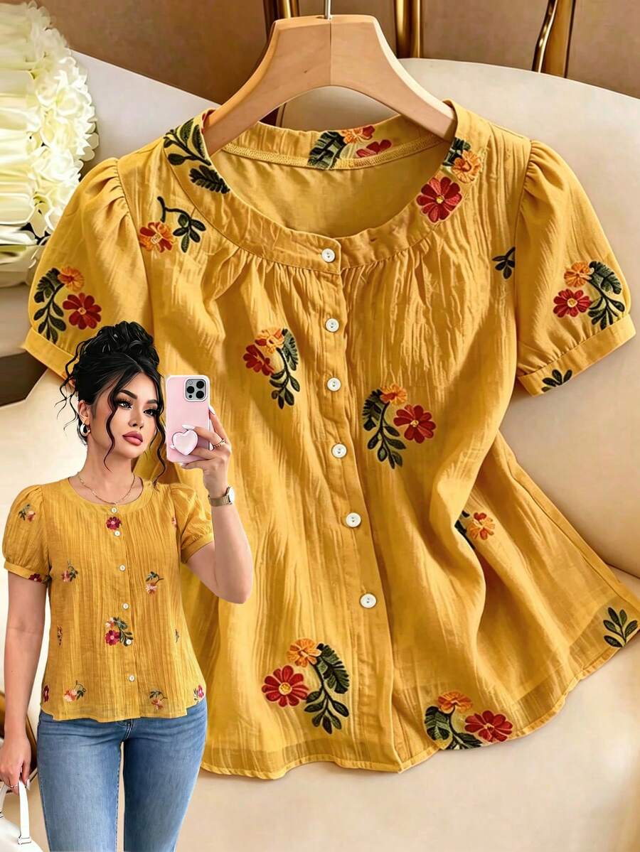 GlowEve CURVE Blus Wanita Ukuran Plus Model Baru dengan Bordir Bunga Halus dan Tekstur Kerah Bulat - Kuning - View 1