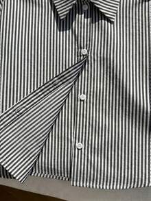 Comfortcana Kemeja Crop Bergaris Kasual Musim Panas Ukuran Besar - Hitam - View 4