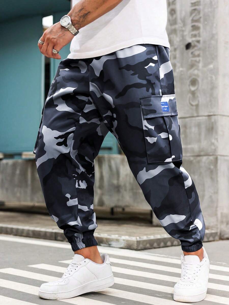 Manfinity Roughcore Plus Size Men's Streetwear Camo Print Denim Cargo Pants - Multicolor - View 1