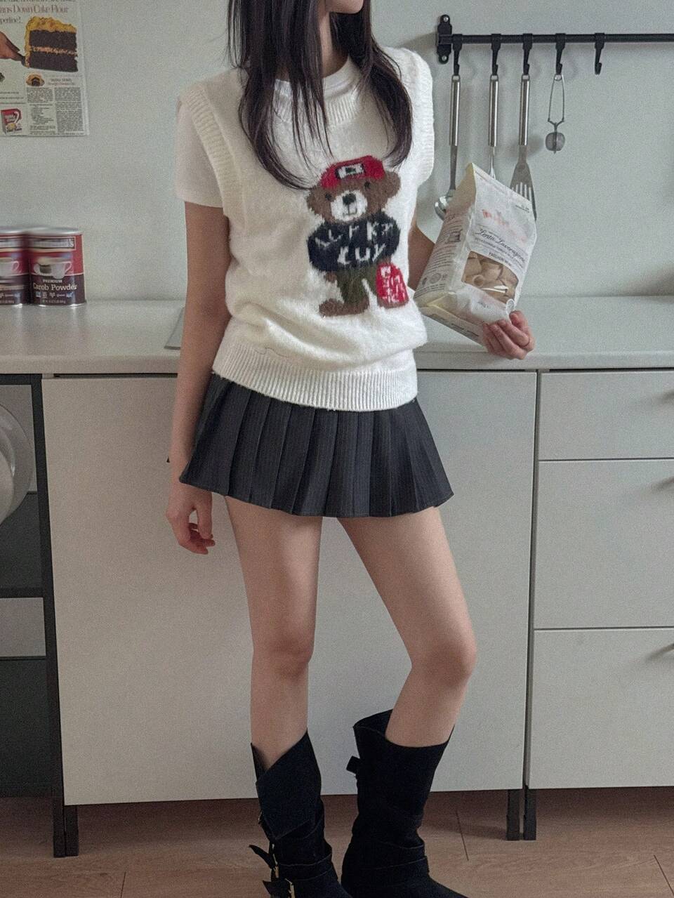 Women's Bear Pattern Jacquard Crew Neck Sleeveless Tank Top, Casual Pullover Knit Sweater, Spring/Autumn Vacation Wear