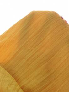 GlowEve CURVE Blus Wanita Ukuran Plus Model Baru dengan Bordir Bunga Halus dan Tekstur Kerah Bulat - Kuning - View 7