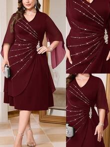 Reflora Plus Size Elegant Exquisite Rhinestone Pleated Crystal Buckle Waist Dress - Burgundy - View 7