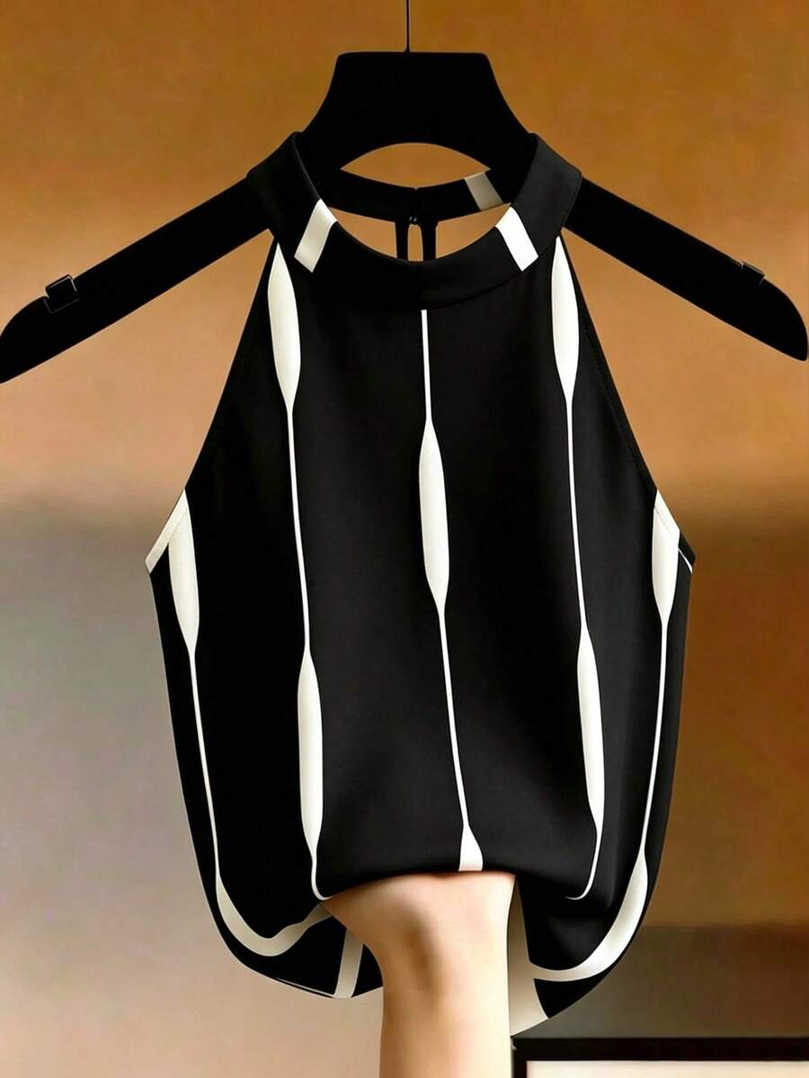 GlowEve 女款條紋休閒百搭掛脖背心上衣 - 黑色 - 查看 1