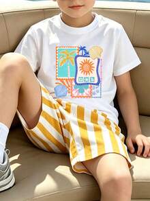 SHEIN Playful Pals 小男孩度假風酷趣椰子樹海灘貝殼英文標語印花圖案設計，直條紋滿版印花設計，時尚圓領短袖T恤與短褲套裝，運動套裝，適合假期聚會與派對，春季/夏季輕鬆舒適，夏季必穿之選，時尚休閒穿搭，春季/夏季街頭風，外出休閒穿搭，返校派對，適合戶外野餐、街拍、校園、假期、禮物使用 春季/夏季 - 彩色 - 查看 1