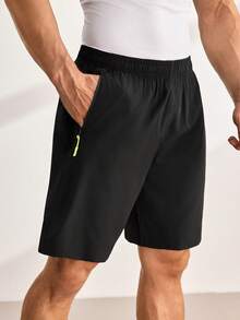 Celana Pendek Pria Zip Plain Casual - Hitam - View 5