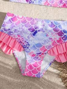 SHEIN Young Girl 2pcs Ruffled Swimwear Top And Swimshorts Set, Beach - Multicolor - View 4