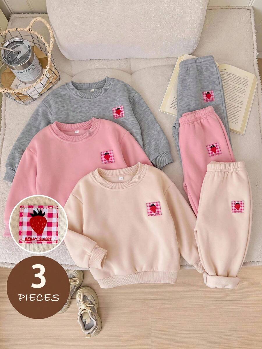 SHEIN Baby Girl Knitted Solid Color Strawberry Patch Casual Bottoms 3 Pieces Set - Multicolor - View 1