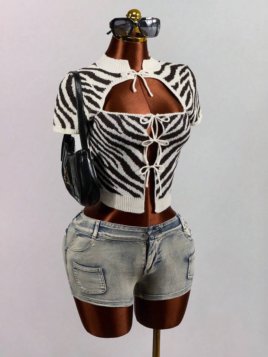 Mistrie American Retro Zebra Stripe Ribbed Knit Short Sleeve New Chinese Style Frog Button Halter Neck Hollow Out Multi-Tie Fitted Cropped Top - Beige - View 1